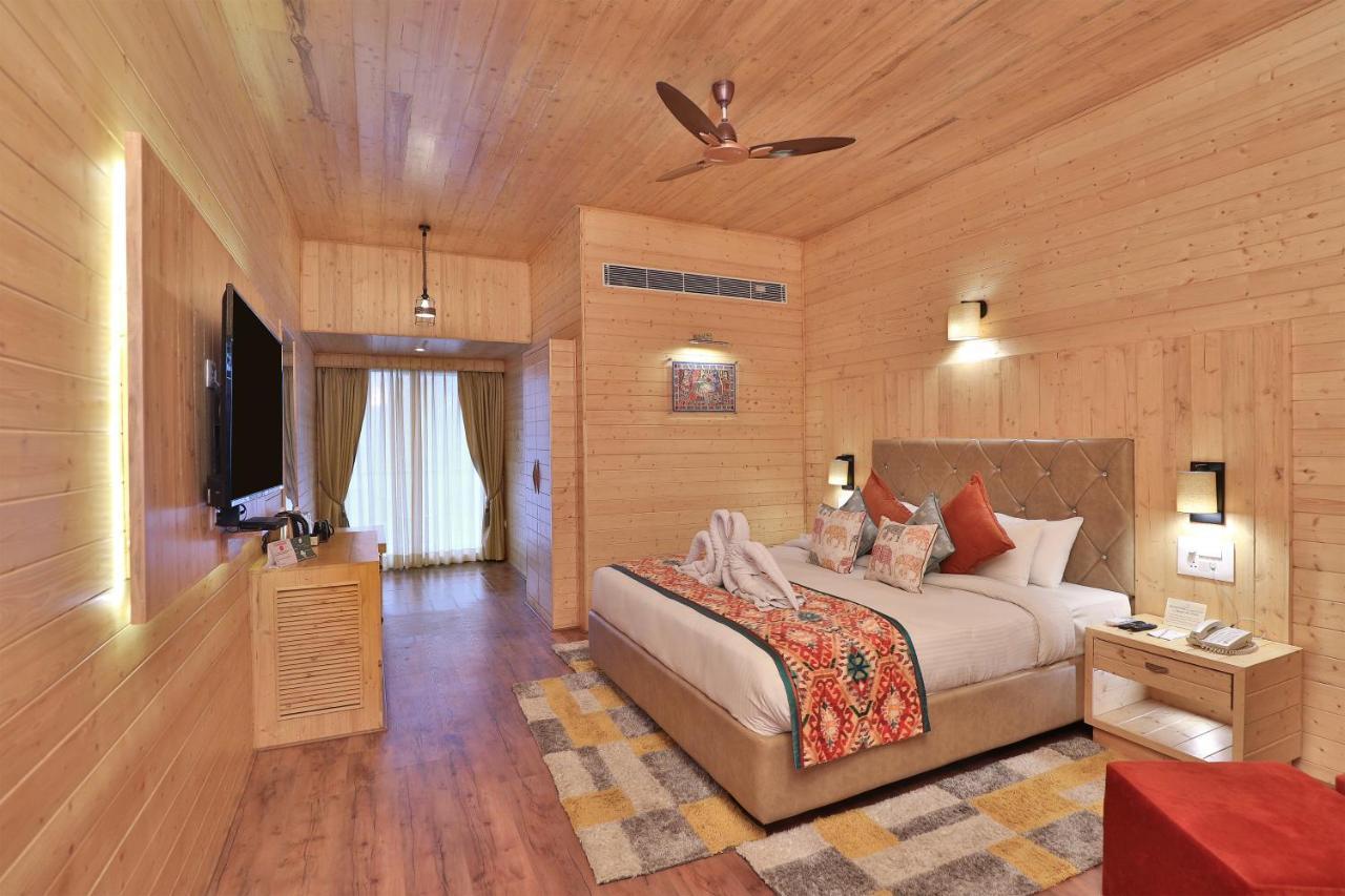 Bamboo Saa Resort & Spa - Udaipur Bagian luar foto