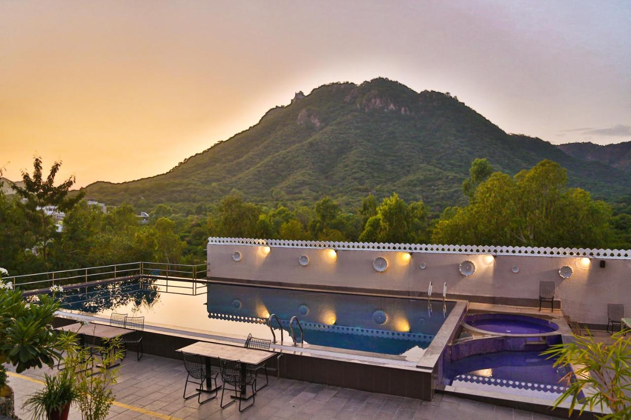 Bamboo Saa Resort & Spa - Udaipur Bagian luar foto
